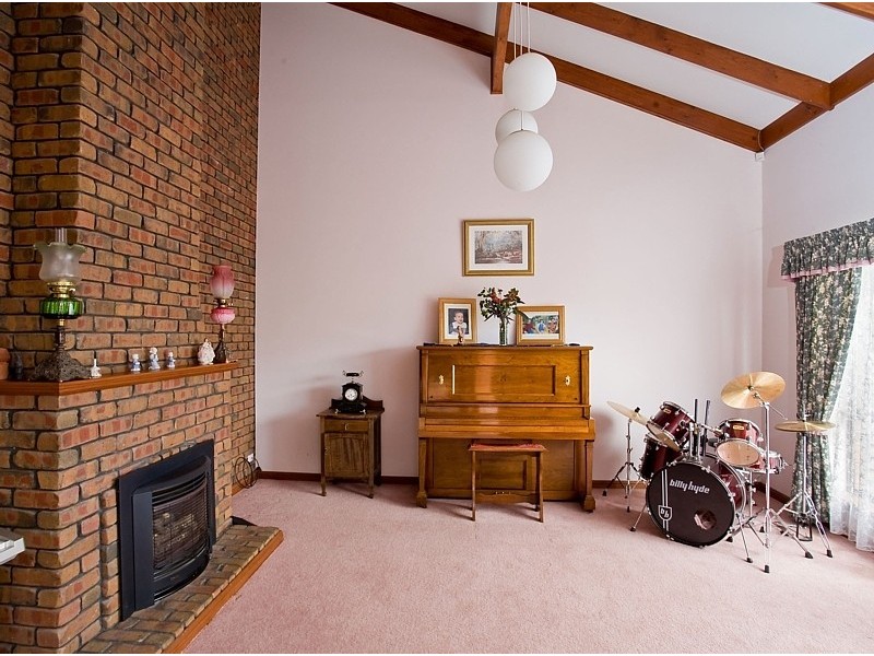 39 Dressage Avenue, Woodcroft SA 5162