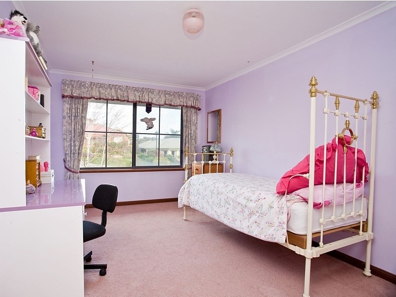 39 Dressage Avenue, Woodcroft SA 5162