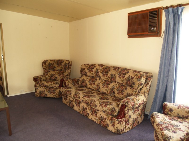 Lot 16 Woodcroft Caravan Park, Woodcroft SA 5162