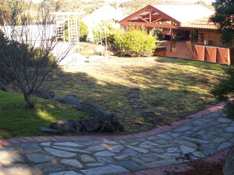 10 Brumby Court, Woodcroft SA 5162