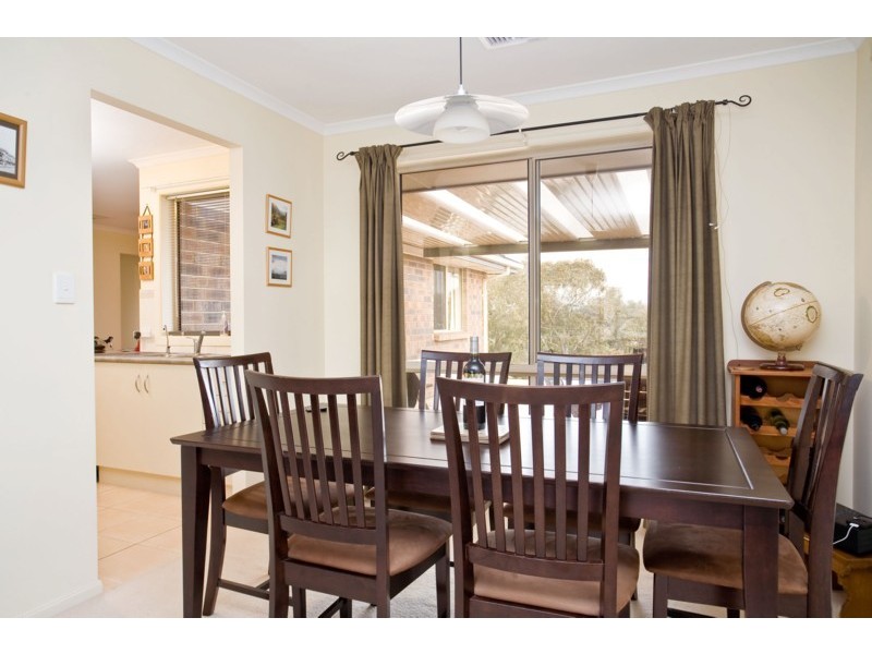 1 Summerhill Close, Reynella SA 5161