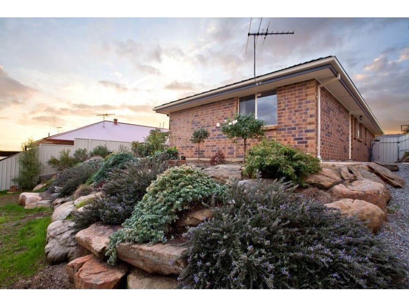 1 Summerhill Close, Reynella SA 5161