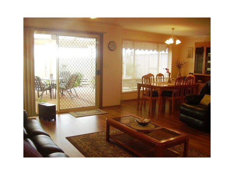 6 Aloisi Court, Woodcroft SA 5162