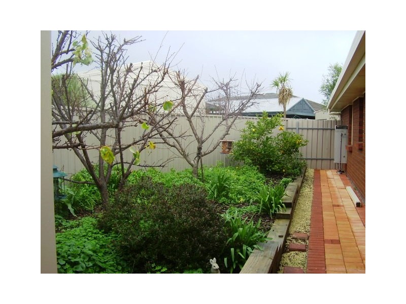 6 Aloisi Court, Woodcroft SA 5162