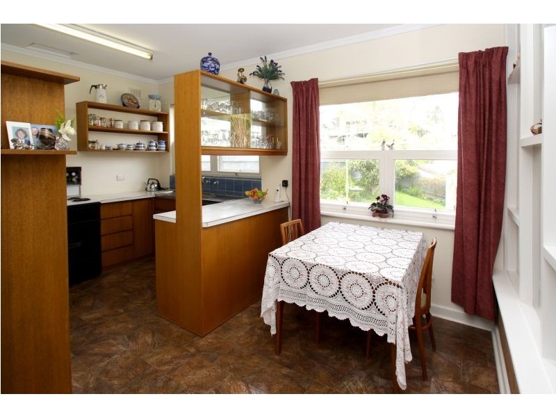 94 Jervois Terrace, Marino SA 5049