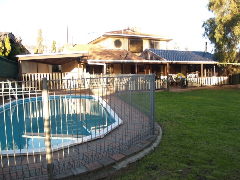 13 Leitch Avenue, Port Noarlunga SA 5167