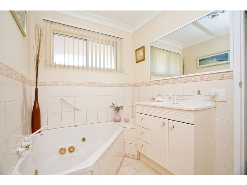 17 Angela Street, Reynella SA 5161