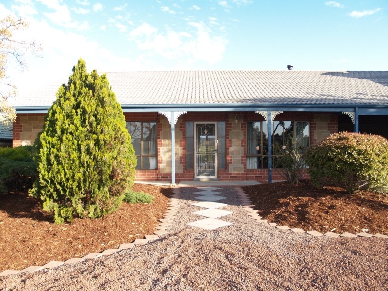 37 Daveys Road, Flagstaff Hill SA 5159
