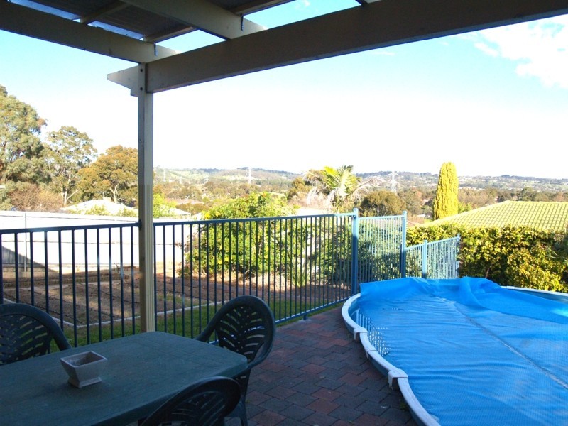 37 Daveys Road, Flagstaff Hill SA 5159