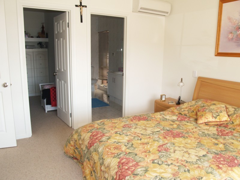2 Summerhill Close, Reynella SA 5161