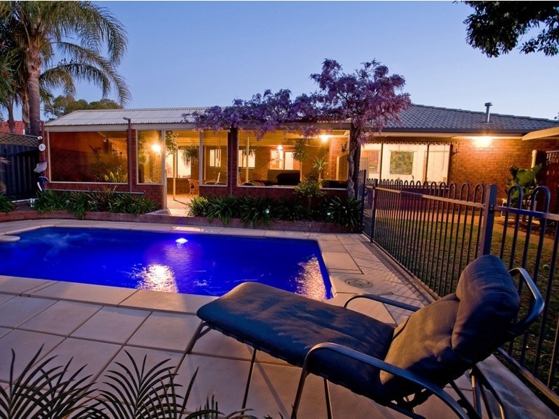 27 Campbell Drive, Reynella East SA 5161