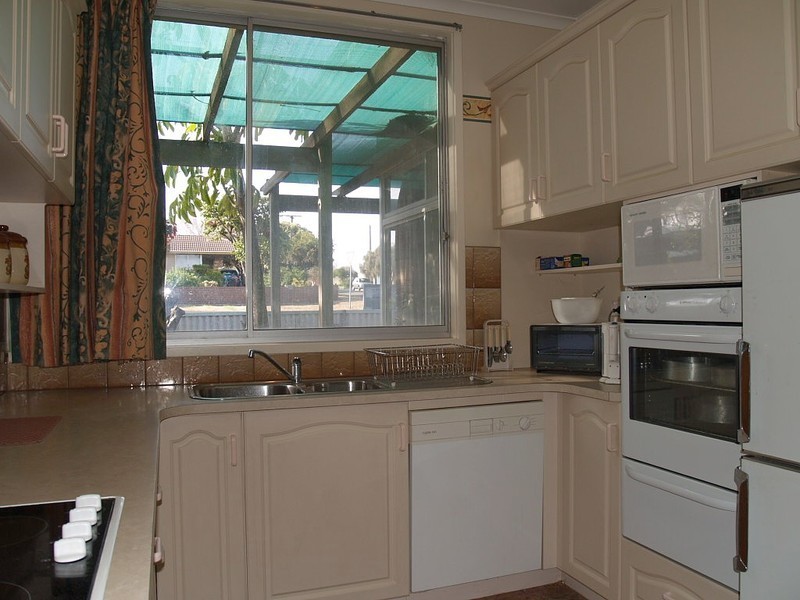 32 Penzance Avenue, Christies Beach SA 5165