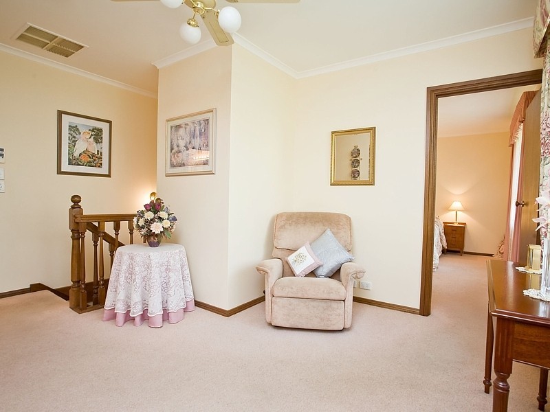 4 Northgate Place, Aberfoyle Park SA 5159