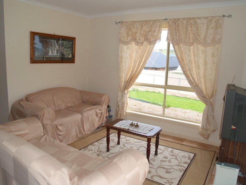 24 Perry Road, Huntfield Heights SA 5163