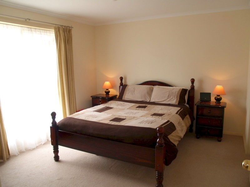 24 Perry Road, Huntfield Heights SA 5163