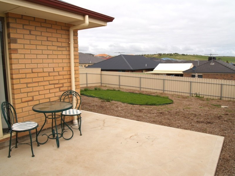 24 Perry Road, Huntfield Heights SA 5163