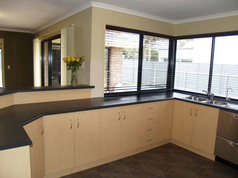 28 Warrigal Road (Silver Sands), Aldinga Beach SA 5173