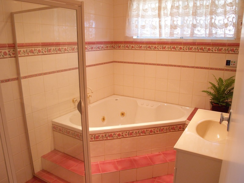 15 Burns Court, Morphett Vale SA 5162