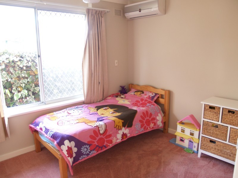 15 Burns Court, Morphett Vale SA 5162