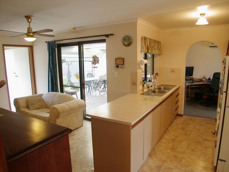 2 Rapid Court, Huntfield Heights SA 5163