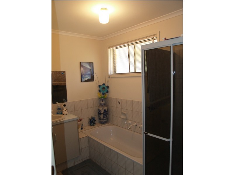 19 McIlwaine Crescent, Noarlunga Downs SA 5168