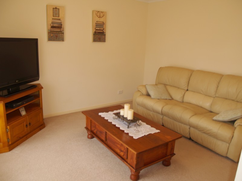 6 Perry Road, Huntfield Heights SA 5163