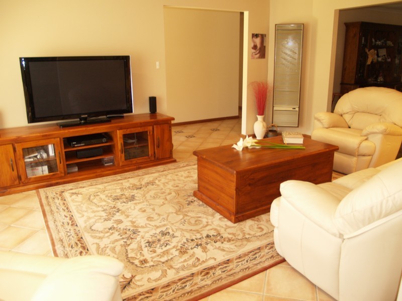 16 Matthew Street, Happy Valley SA 5159