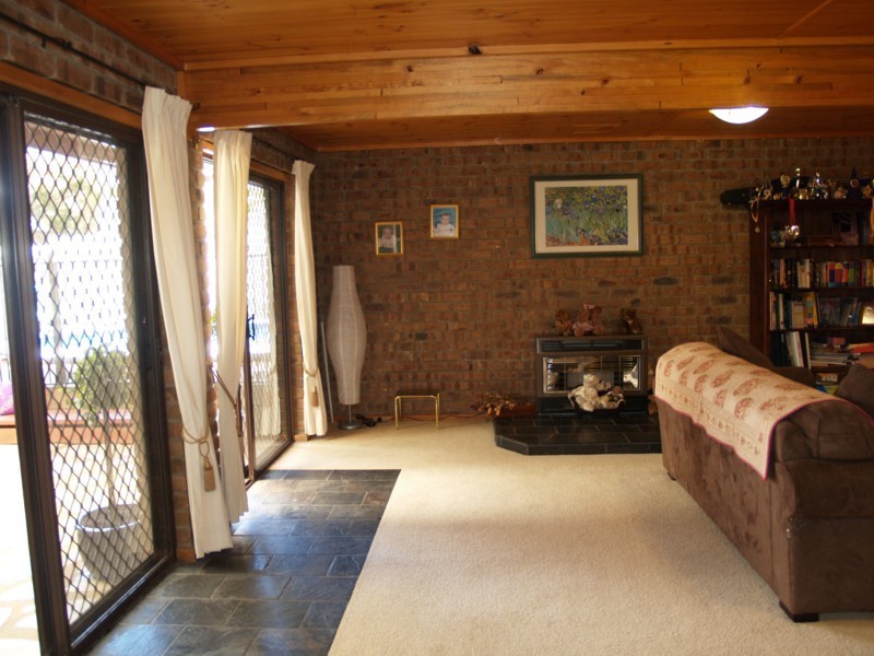 16 Matthew Street, Happy Valley SA 5159