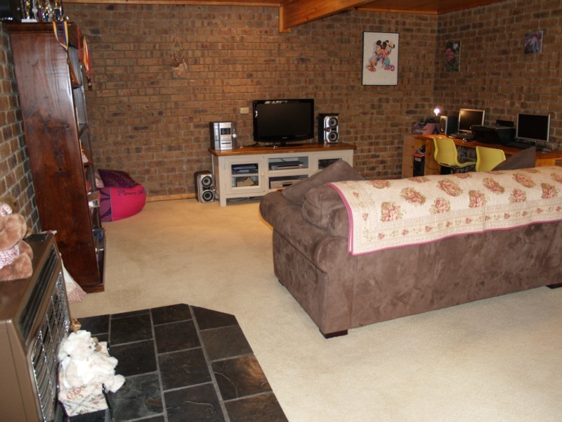 16 Matthew Street, Happy Valley SA 5159