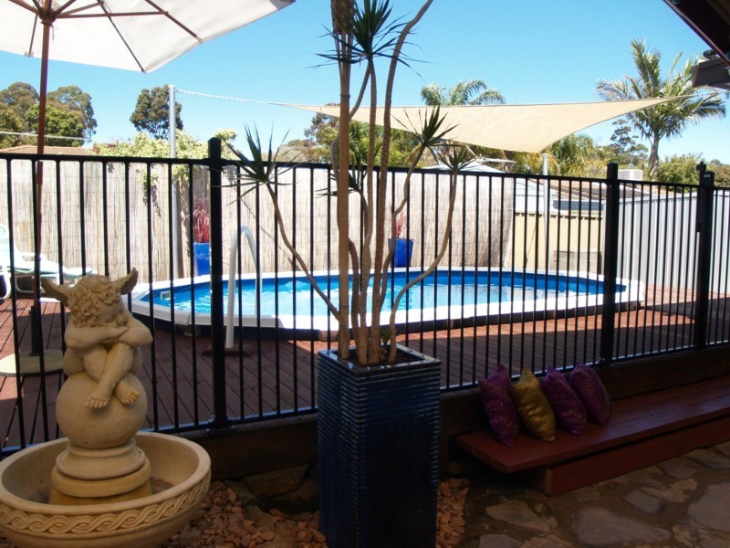 16 Matthew Street, Happy Valley SA 5159