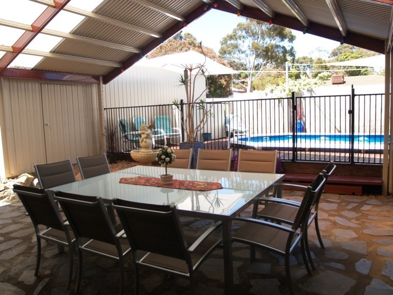 16 Matthew Street, Happy Valley SA 5159