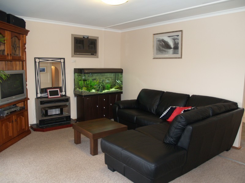 17 Oakridge Rise, Huntfield Heights SA 5163