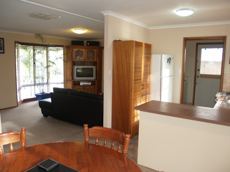 17 Oakridge Rise, Huntfield Heights SA 5163