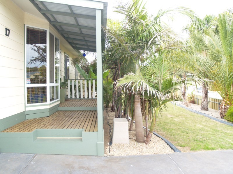 17 Oakridge Rise, Huntfield Heights SA 5163