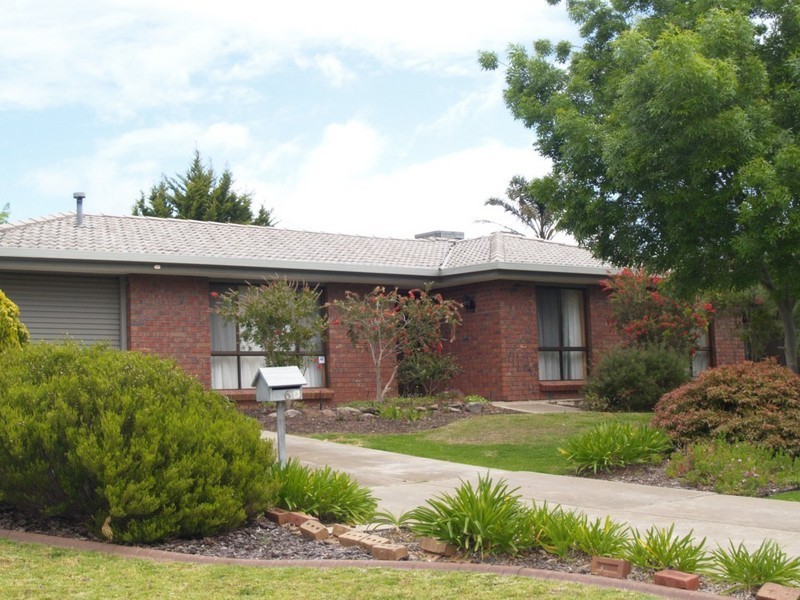 6 Minerva Grove, Happy Valley SA 5159