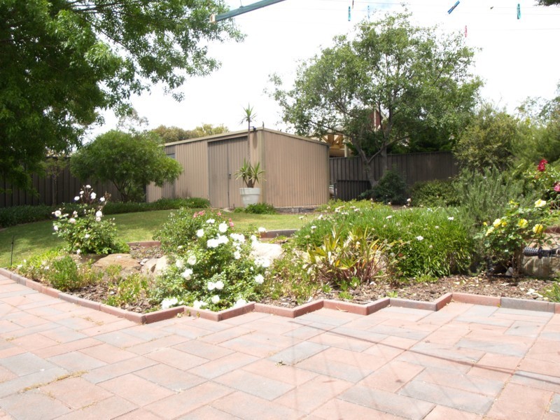 6 Minerva Grove, Happy Valley SA 5159