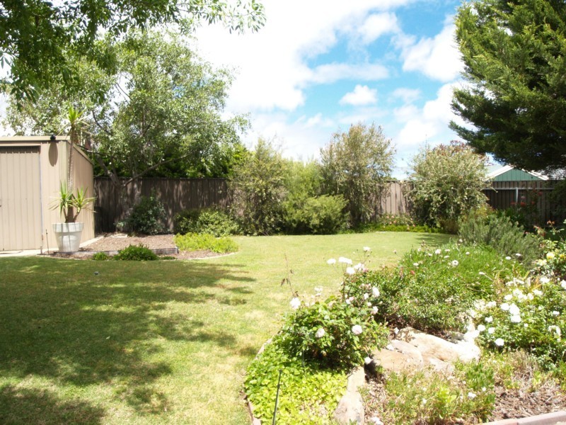 6 Minerva Grove, Happy Valley SA 5159