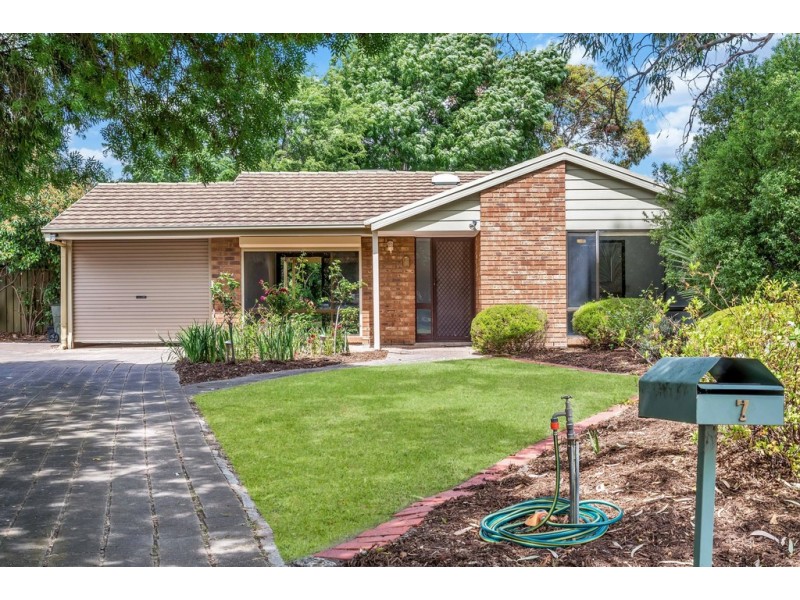 7 Leichardt Street, Woodcroft SA 5162
