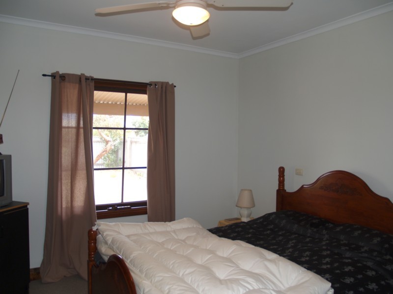 63 Helmsman Terrace, Seaford SA 5169
