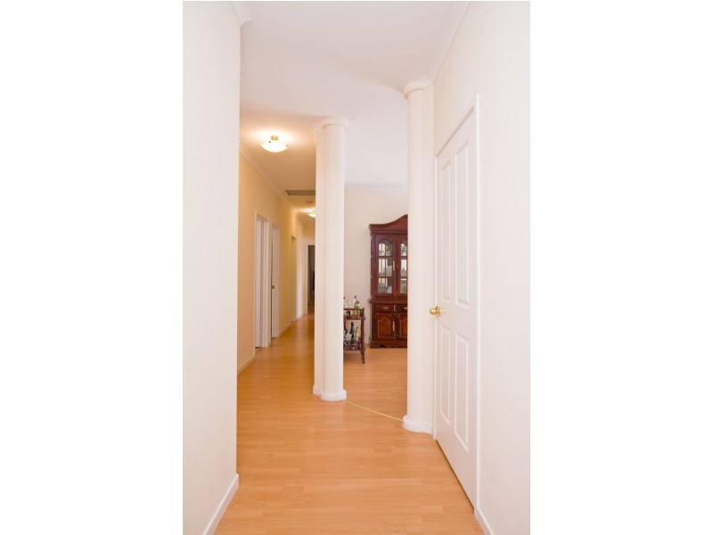 13 Kakadu Drive, Morphett Vale SA 5162