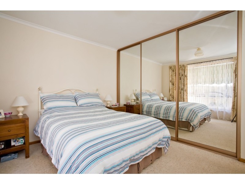 6 Berringa Street, Hallett Cove SA 5158