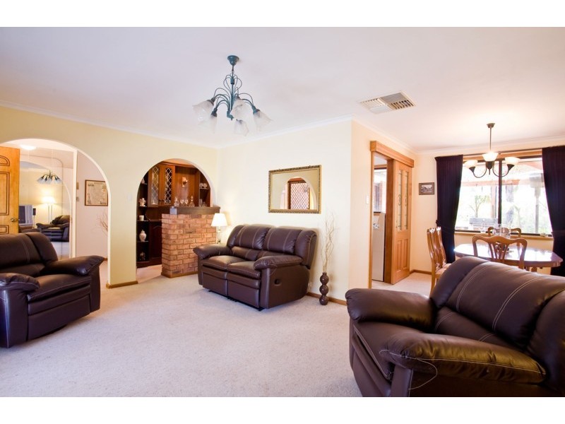 6 Berringa Street, Hallett Cove SA 5158