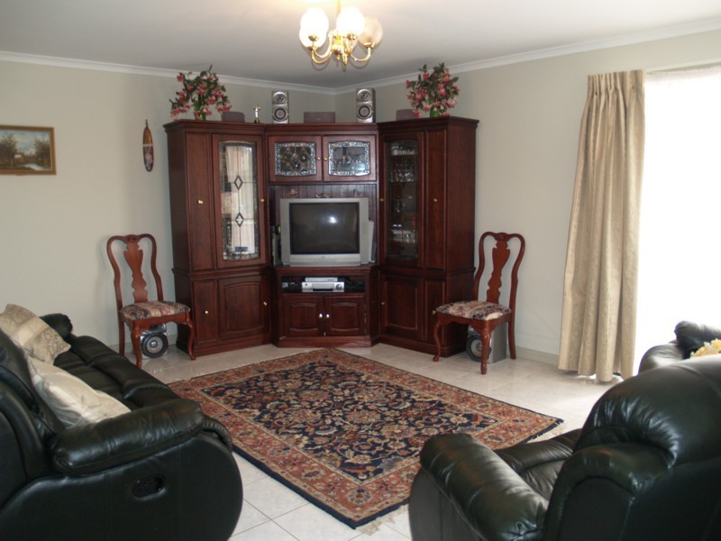 22 Minta Road, Happy Valley SA 5159