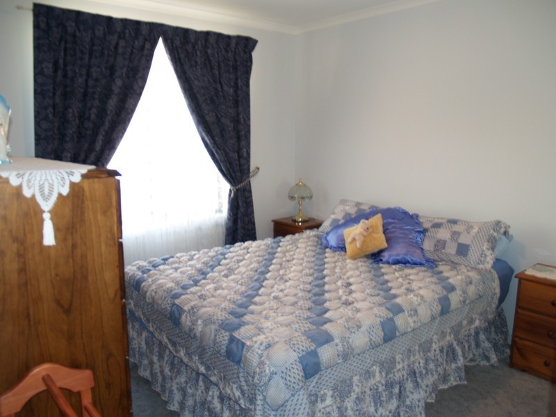 22 Minta Road, Happy Valley SA 5159