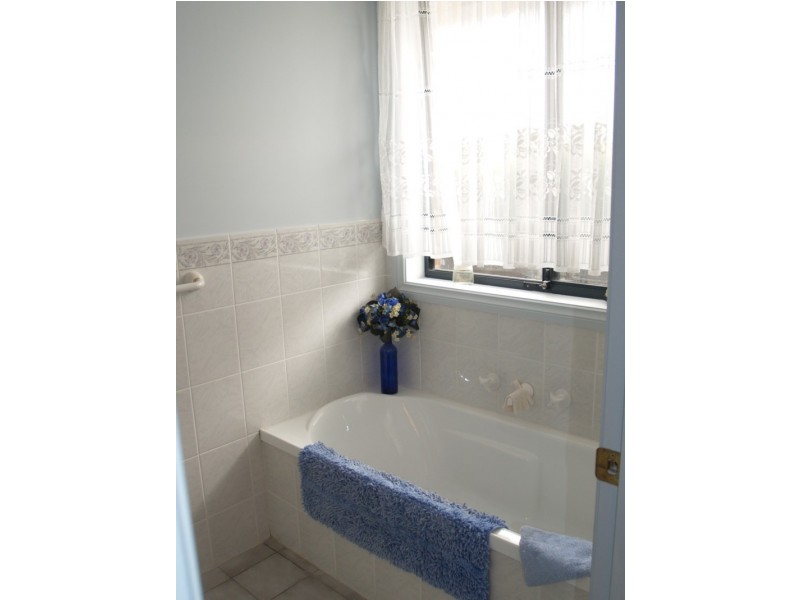 22 Minta Road, Happy Valley SA 5159