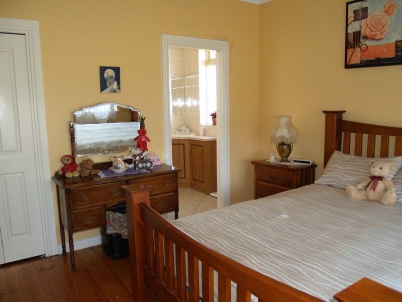 25 Clifford Street, Ascot Park SA 5043