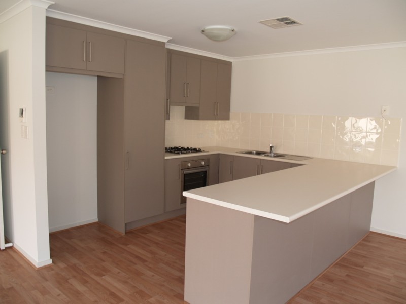 11 Pinkgum Avenue (Sunday Estate), Aldinga Beach SA 5173