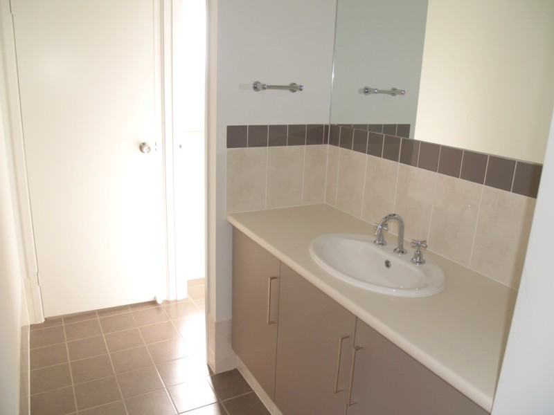 11 Pinkgum Avenue (Sunday Estate), Aldinga Beach SA 5173