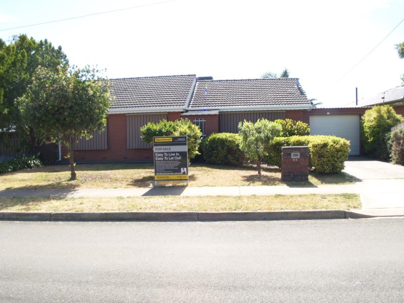 26 Seaview Road, Morphett Vale SA 5162