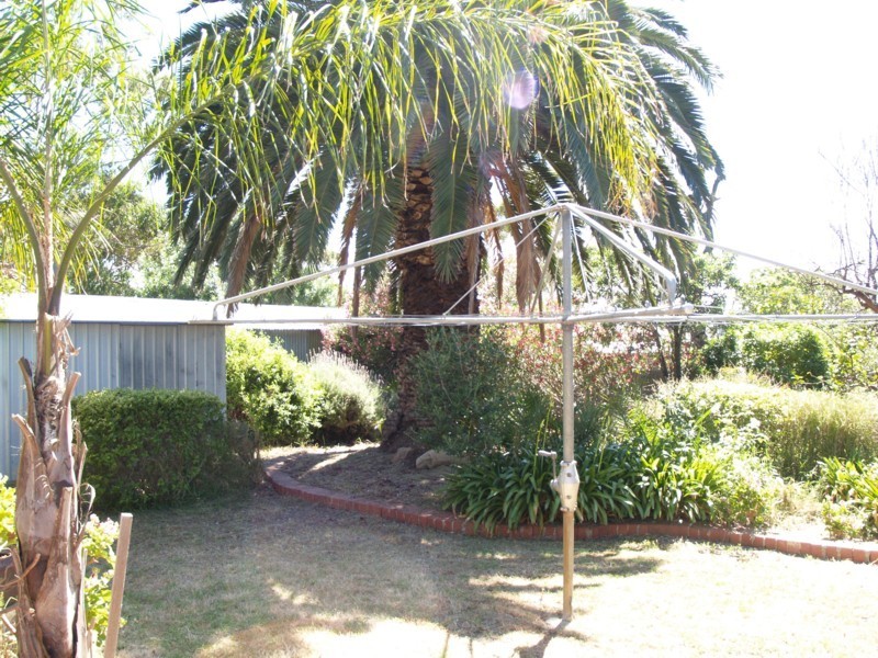 26 Seaview Road, Morphett Vale SA 5162